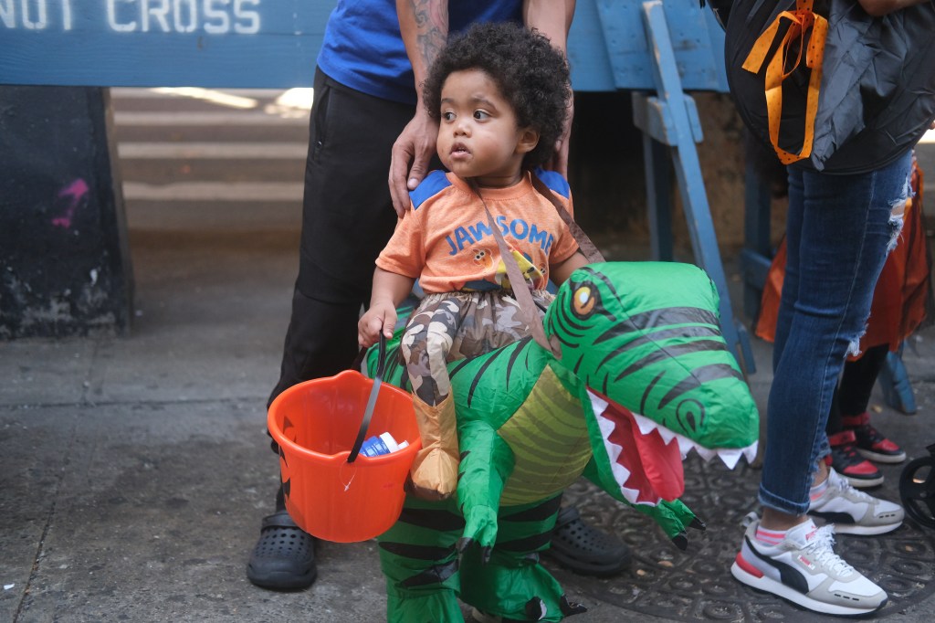 NYC’s second largest Halloween parade brings the ghosts and ghouls out to Southern&nbsp;Boulevard